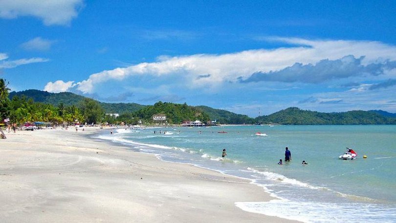 The incident happened during a day trip to the popular Cenang Beach. 