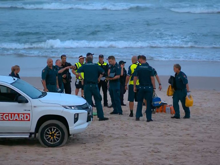 A man has died after being pulled from the surf on the Gold Coast.