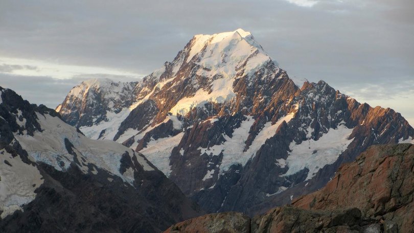 Two climbers have died on New Zealand's tallest peak Aoraki while another two have been rescued. 