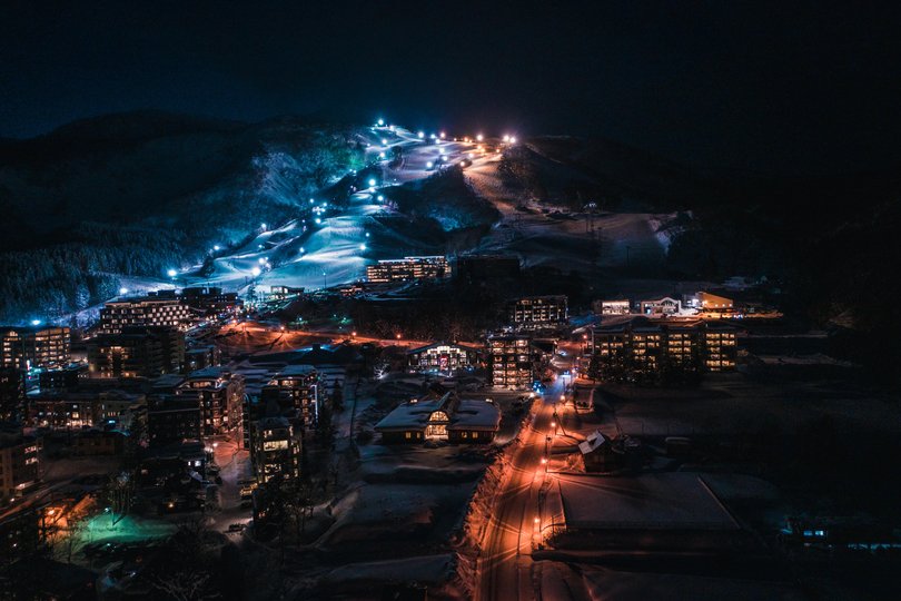 Night skiing and the town of Niseko.