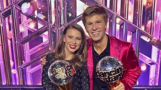 Dancing With The Stars winner 2025: Robert and Bindi Irwin make ...