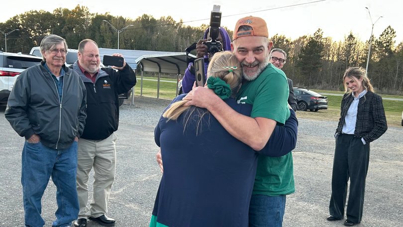 A man who has spent nearly 30 years on death row, has been released on bail after his conviction was overturned.