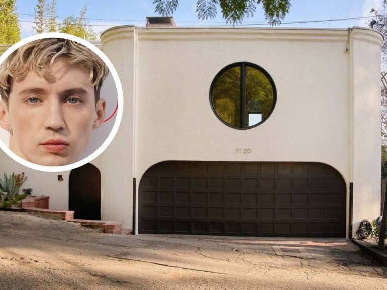 The Aussie singer purchased the home in 2017 for $2.2 million. Pic: Compass/Instagram.troyesivan