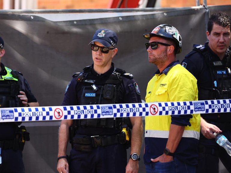 Emergency crews spent more than an hour carefully removing a teenager from under a collapsed wall. (Jason O'BRIEN/AAP PHOTOS)