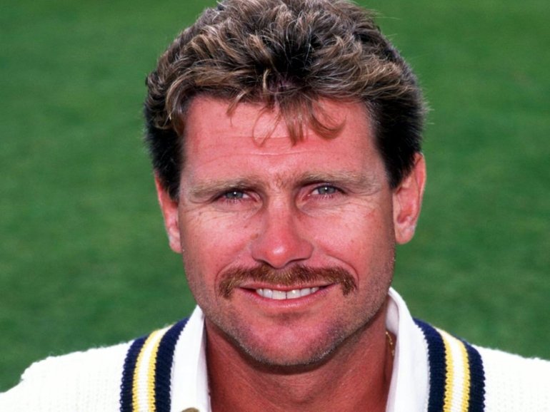 Robin Smith has passed away unexpectedly.