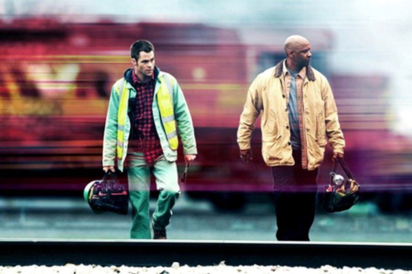 Chris Pine and Denzel Washington in Unstoppable.