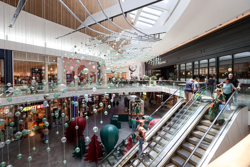 Christmas shopping scams are on the rise.