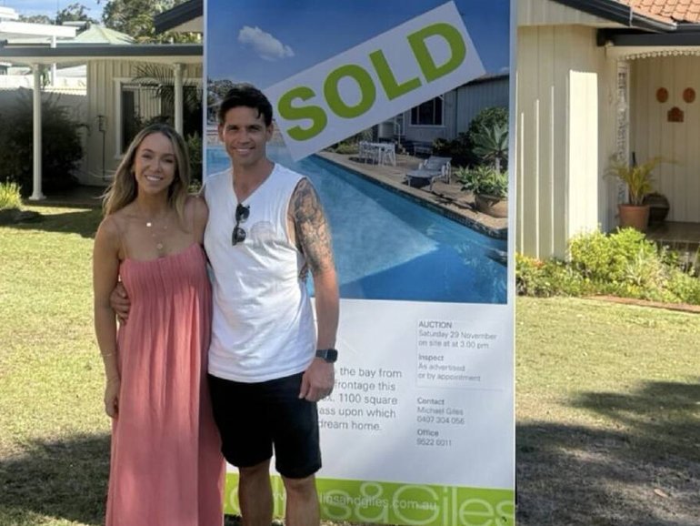 The expert renovators announced the news in an Instagram post. Pic: Instagram/rachelandryan.
