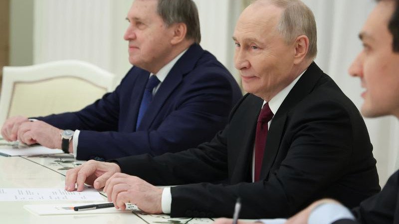 Russian President Vladimir Putin hosted US negotiators at the Kremlin for five hours of talks this week.