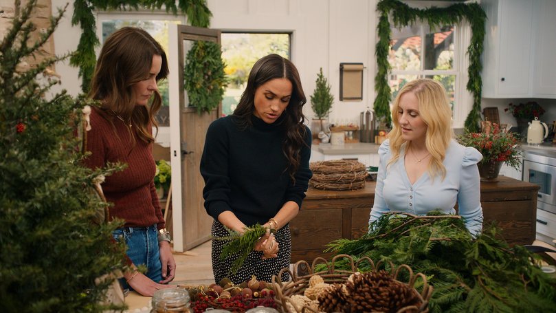 With Love, Meghan: Holiday Celebration. (L to R) Kelly Zajfen, Meghan Sussex, Lindsay Roth in With Love, Meghan: Holiday Celebration. Cr. Courtesy of Netflix © 2025 Picture: Netflix