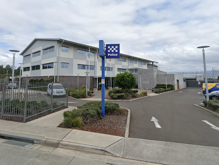 Body of woman found inside car outside Lake Illawarra police station 