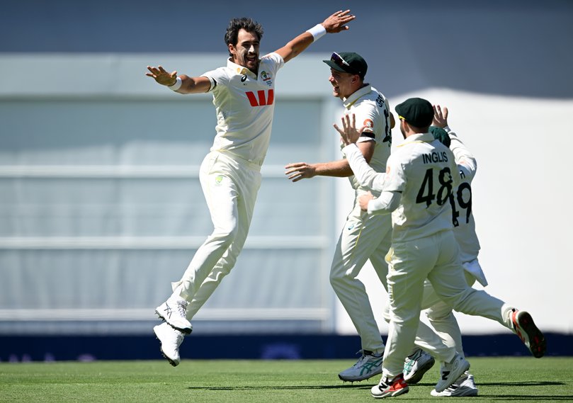 Mitchell Starc claimed another wicket in the first over.