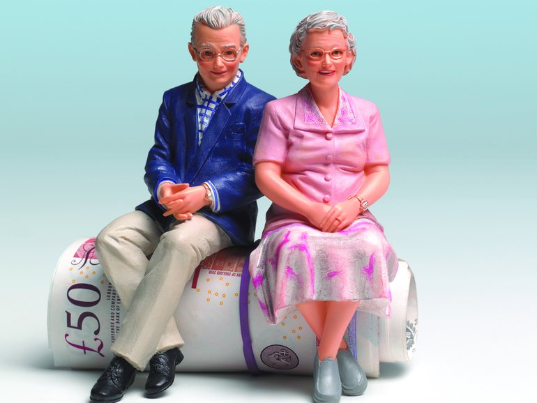 The price Aussies will pay to top up their UK pension is changing. But does the deal still makes sense, even with the higher rate?