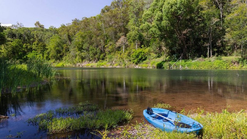 An auction is scheduled for December 12 at 10am.