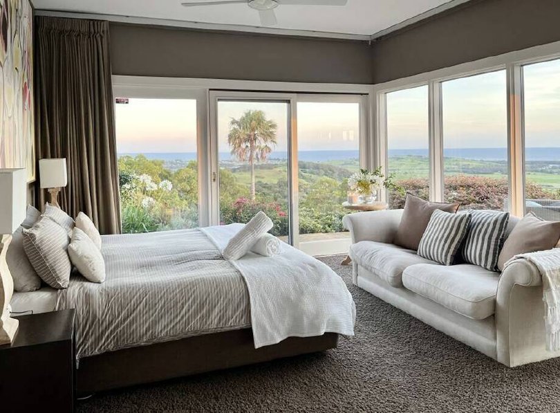 The six-bedroom residence, located near Gerringong and Berry, was originally designed and built by the late publicist and media personality Harry M. Miller.