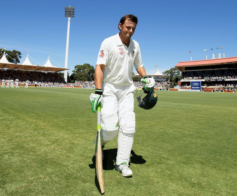 Thanks for the memories: Adam Gilchrist leaves Adelaide Oval yesterday to a standing ovation after announcing the fourth Test against India would be his last. Picture: Robert Cianflone/Getty Images