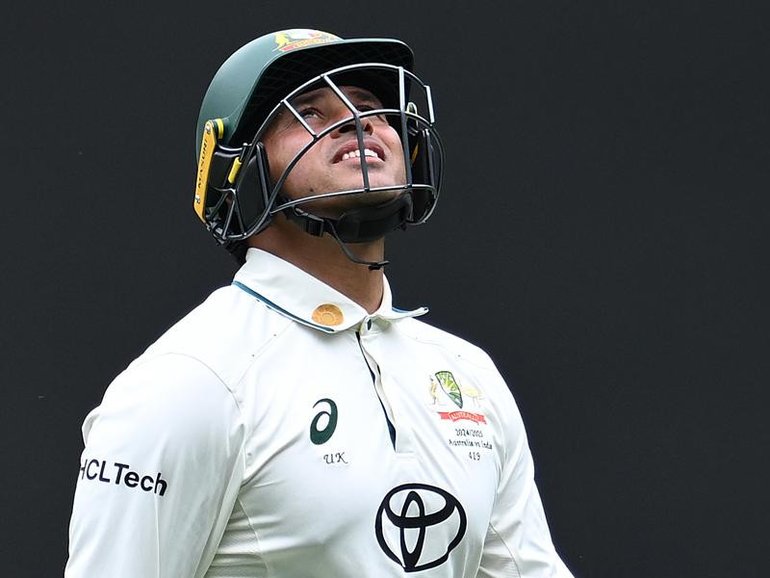 Usman Khawaja feels ready to resume his 85-Test career, now selectors must make a hard call. (Joel Carrett/AAP PHOTOS)