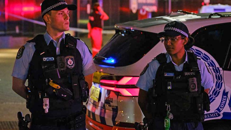 NSW Police urge witnesses and families to attend community reception centre in Coogee