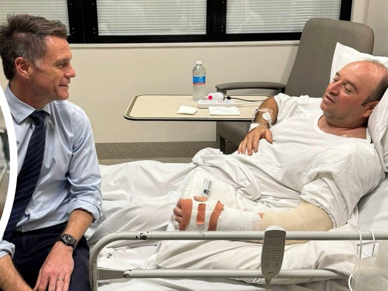 Chris Minns, Premier of NSW, speaks to Bondi hero Ahmed as he recovers in hospital Chris Minns