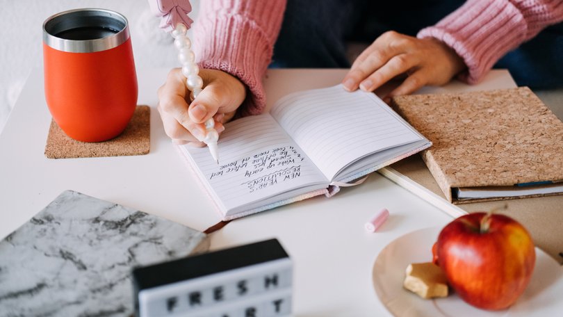 Why your goals backfire and how to succeed this time. 