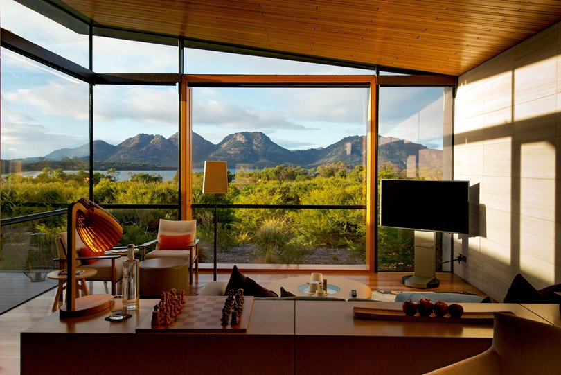 Saffire’s Signature Suite provides the ultimate feeling of relaxation.