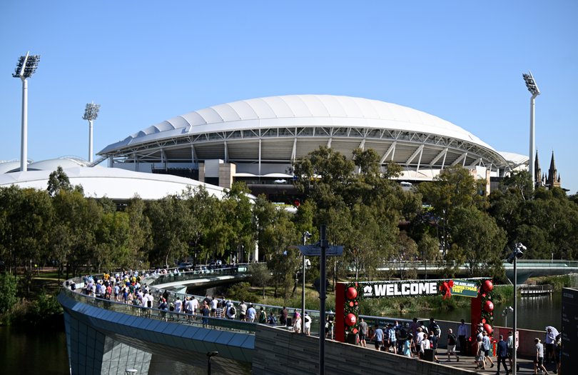 Fans piling into Adelaide Oval ahead of Day 2.