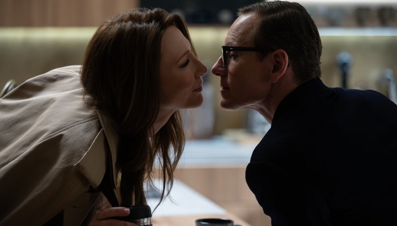 Cate Blanchett as Kathryn St. Jean and Michael Fassbender as George Woodhouse in BLACK BAG.