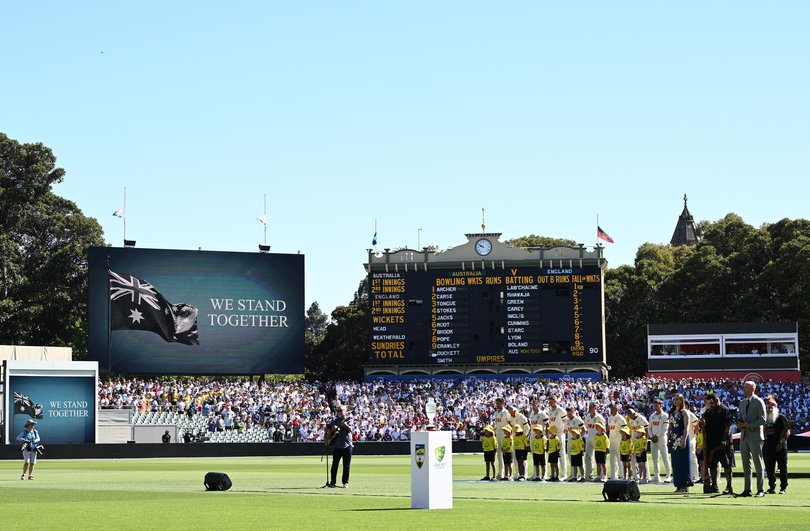 John Williamson plays True Blue at the third Ashes Test at the Adelaide Oval on Wednesday. 