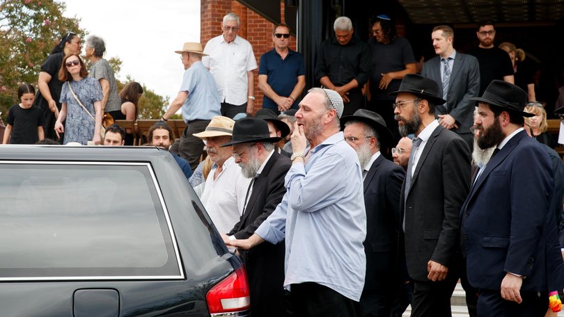 The funeral of Edith Brutman at Rookwood Cemetery. 