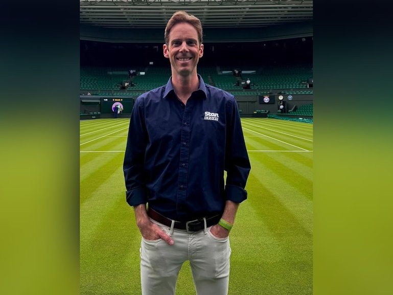 Popular Australian sports presenter Duncan McKenzie-McHarg has died at the age of 41.