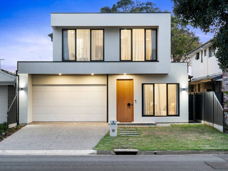 3 Burnett Crescent, Semaphore Park.