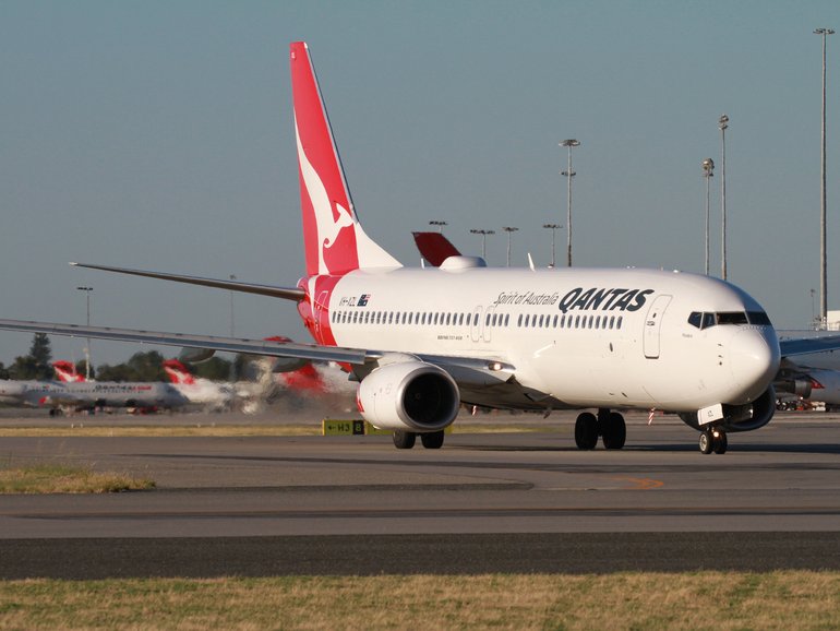 A Qantas flight from Singapore to Melbourne has been forced to divert to Adelaide due to a technical issue.