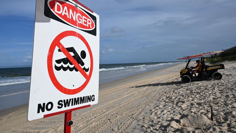 Royal Life Saving has warned the Christmas holiday period is a high-risk time for drownings. (Darren England/AAP PHOTOS)