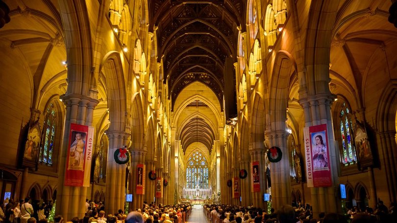 Religious leaders say light will shine through the darkness following the attack at Bondi Beach. (Bianca De Marchi/AAP PHOTOS)