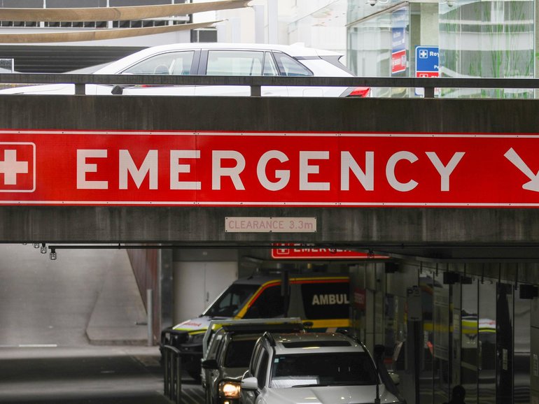 A woman has died in a glider crash in Tasmania.