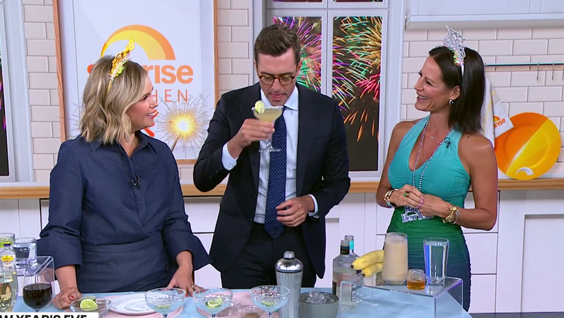Weekend Sunrise host David Woiwod tries a skinny margarita.