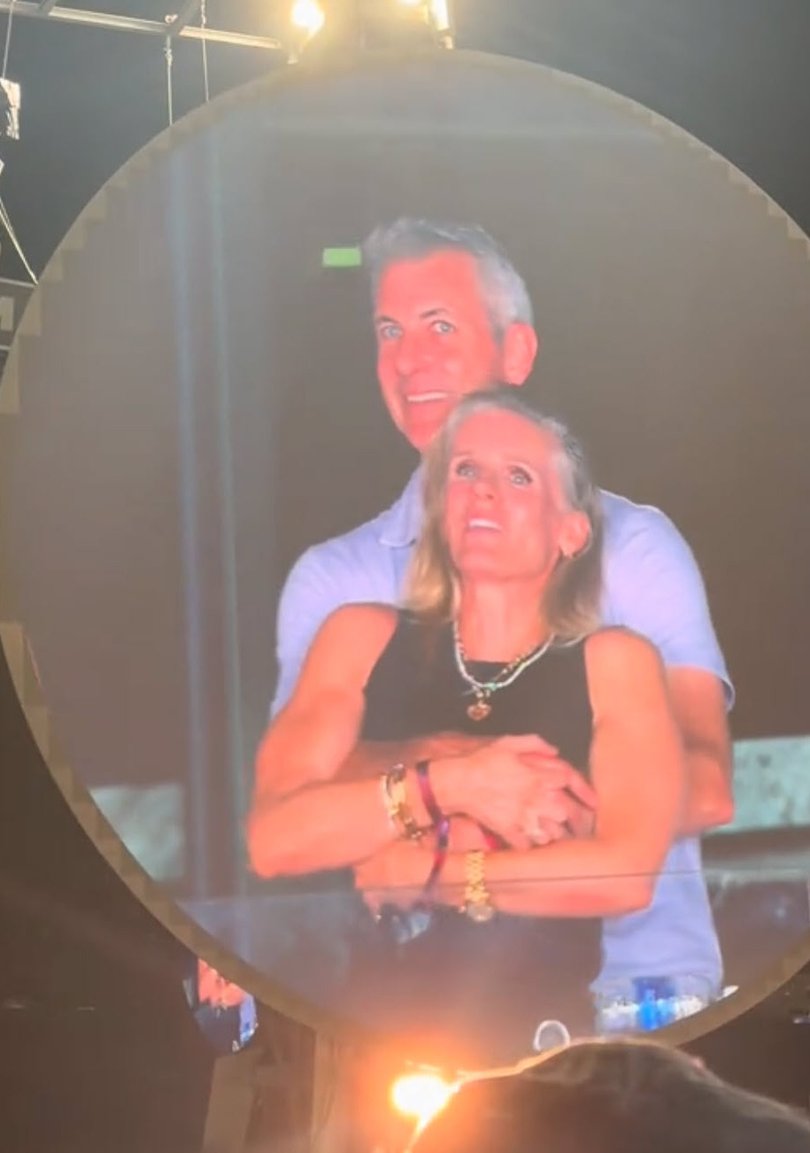 Astronomer CEO Andy Cohen stepped down after going viral at a Coldplay concert.