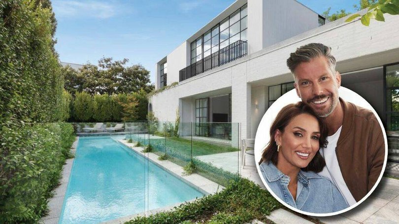 Sam and Snezana Wood sold their lavish family home in Elsternwick./Instagram.