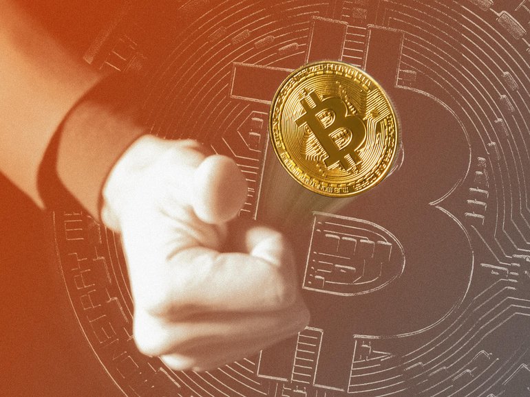 Australia’s top economists and market strategists share their thoughts on bitcoin in 2026. 