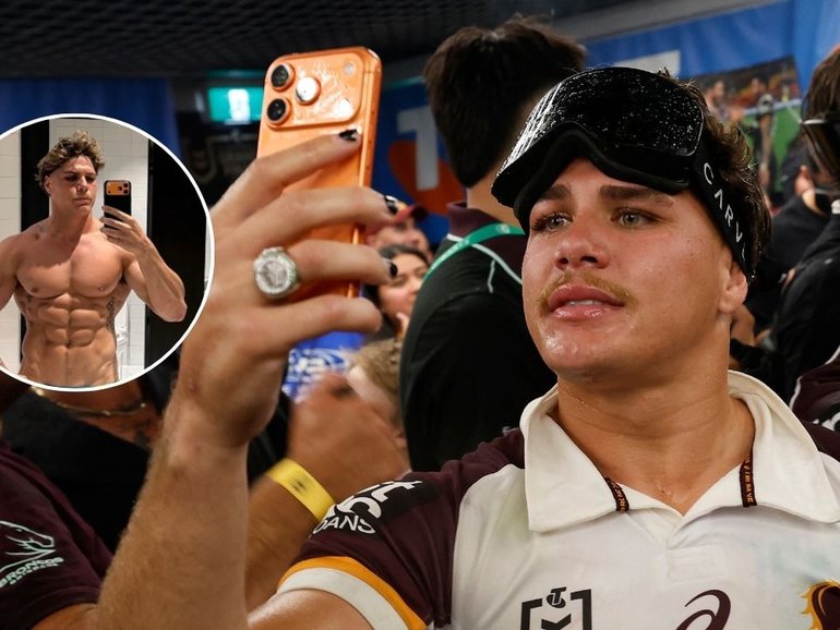 Reece Walsh sent social media into overdrive with his topless pics. 