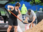 Residents filled sandbags as authorities warned of Cyclone Koji's approach in Queensland. (Scott Radford-Chisholm/AAP PHOTOS)