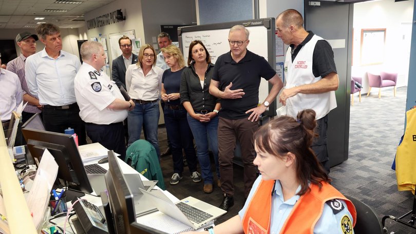 Fire affected residents will be able to access $1000 payments. POOL IMAGE. Picture: NewsWire / David Crosling