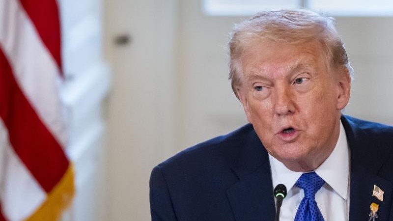 US President Donald Trump has urged Cuba to make a deal ‘before it is too late,’ just over a week after the US seizure of the authoritarian leader of Venezuela.