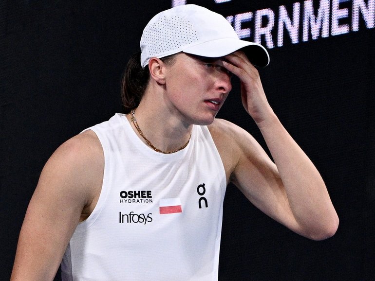 Iga Swiatek suffered two tough defeats in two days.