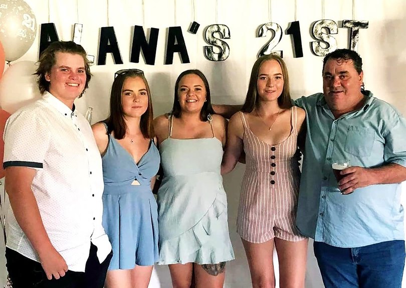 In an undated supplied image obtained on Wednesday, August 27, 2025, of Cameron Harris, Brooke Harris, Alana Harris, Danielle Harris, Paul Harris (L-R) in Hay, NSW in Hay, NSW, NSW, Australia. A coronial inquest has heard Paul Harris died in Hay Hospital in October 2019, when Q fever and a lung clot went undiagnosed at the small rural facility. (PR HANDOUT/Supplied Aboriginal Legal Service) NO ARCHIVING, EDITORIAL USE ONLY, AAP PROVIDES ACCESS TO THIS HANDOUT IMAGE TO BE USED SOLELY FOR THE PURPOSE FOR WHICH THE IMAGE WAS PROVIDED - FOR REPORTING ON THE EVENTS OR FACTS DEPICTED IN THE IMAGE.
