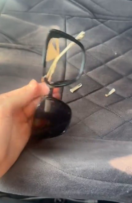 Ms Carter’s sunglasses did not survive the impact and were left with only one frame. 