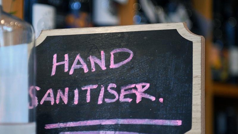 A hand sanitiser given to guests at a Gold Coast resort has been found to have a toxic ingredient. (James Ross/AAP PHOTOS)