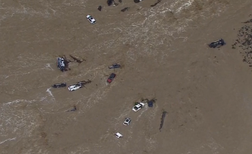 Cars underwater at Cumberland.