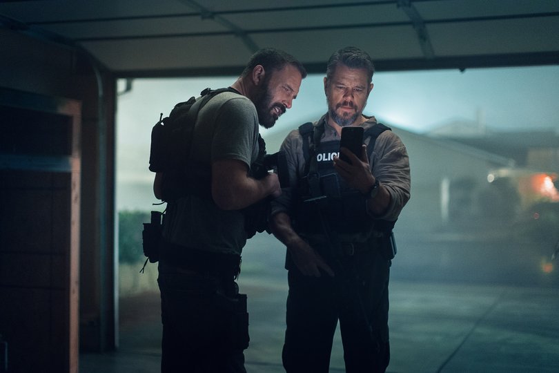 Ben Affleck and Matt Damon in The Rip.