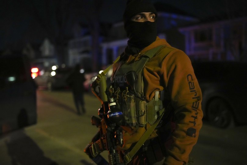 A federal agent shot and injured an immigrant in Minneapolis on Wednesday night, federal officials said, an incident that touched off clashes between protesters and law enforcement.